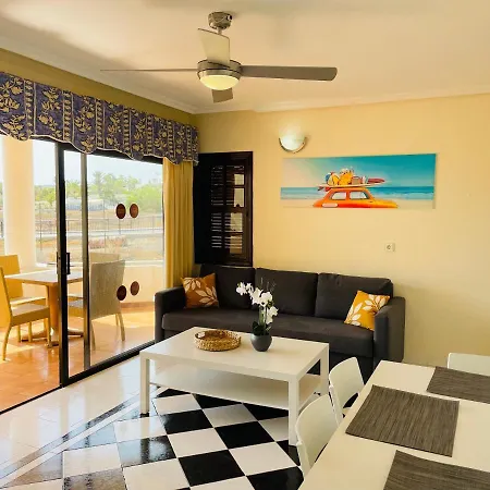 Golf Christina - Heated Pool Apartment San Miguel de Abona