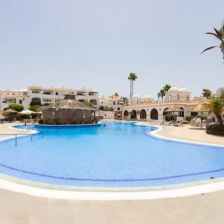 Apartment 2 Bd & Garden Apt In Golf Del Sur *