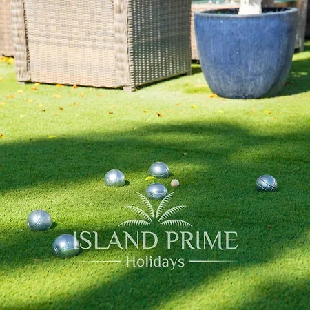 Huge With Amazing Garden In Golf Del Sur Alm160 Villa