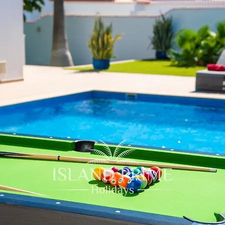 Huge With Amazing Garden In Golf Del Sur Alm160 Villa San Miguel de Abona