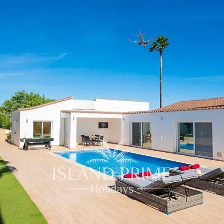 Huge With Amazing Garden In Golf Del Sur Alm160 San Miguel de Abona