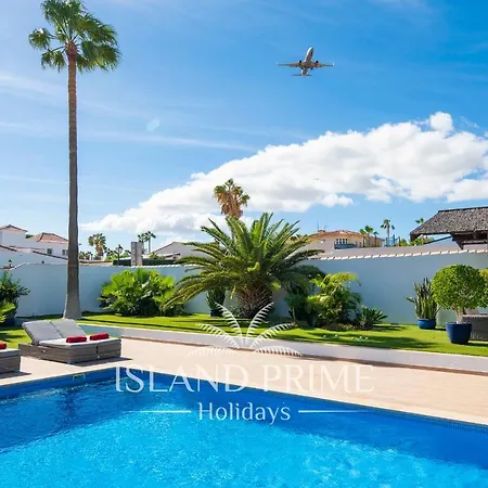 Huge With Amazing Garden In Golf Del Sur Alm160 San Miguel de Abona