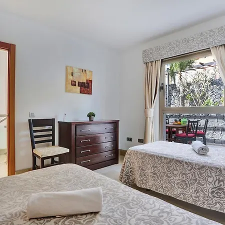 Apartment Atlantic Villa, Air Con, Fiber, Terrace Garden
