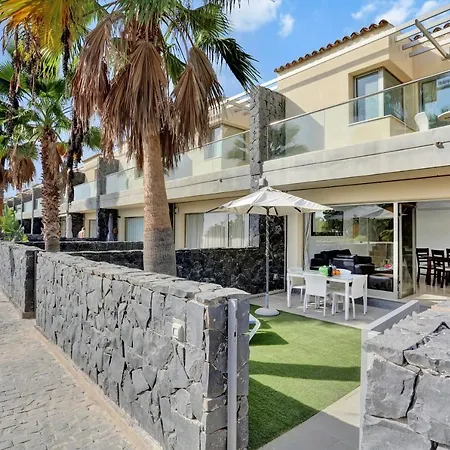 Apartment Atlantic Villa, Air Con, Fiber, Terrace Garden