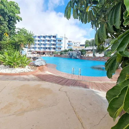 Golf Del Sur Deluxe Apartment