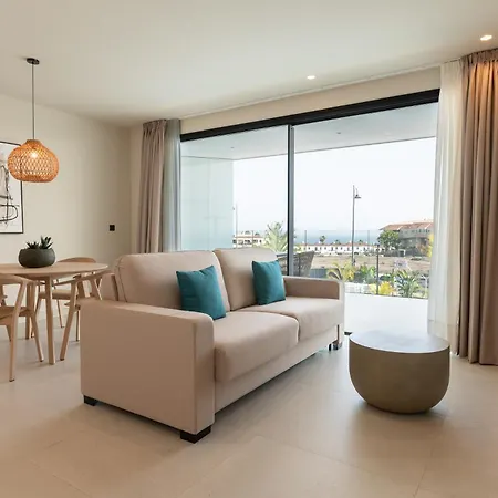 Hotel Amarilla Golf Residences