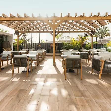 Hotel Amarilla Golf Residences 5*