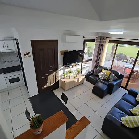 Two Bed Duplex With Spectacular Views Apartment