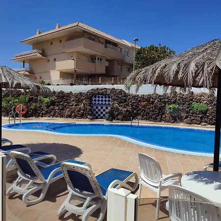 Two Bed Duplex With Spectacular Views *