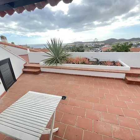 501.serene With Large Terrace And Pool Apartment *