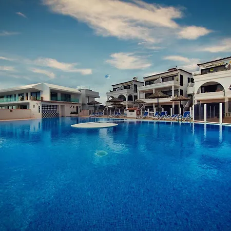 Waves Of Tranquility Apartment