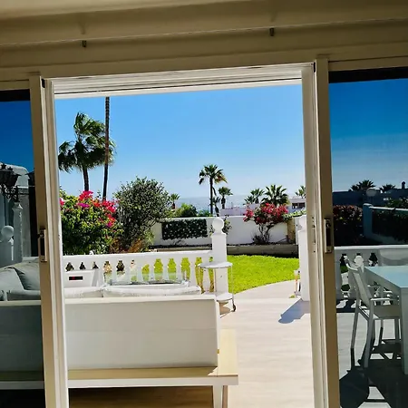 Villa With Sea View And Luxury Heated Pool *