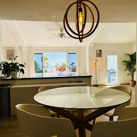 With Sea View And Luxury Heated Pool *