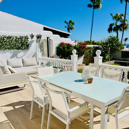With Sea View And Luxury Heated Pool Villa *