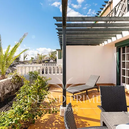 Apartment Oceanfront With Stunning Views Lbr650 *
