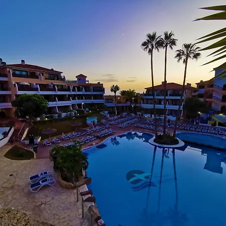 Apartment Strelitzia - Ocean View & Heated Pool *