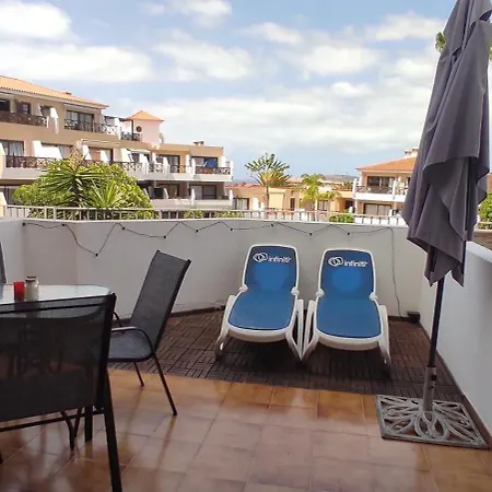 With Pool And Gardens Near The Coast Apartment