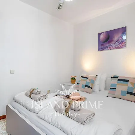 Apartment Garden Relax With Heated Pool Views Fc15