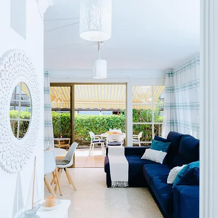 1bdr Sunny Terrace Apartment *