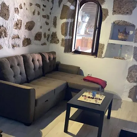 F Tamaide Holiday home