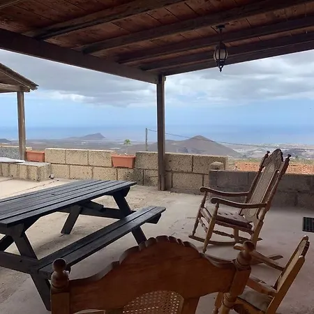 F Tamaide Holiday home *