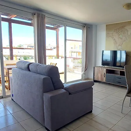 Spacious Apartment With Amazing View And Air Conditioning *