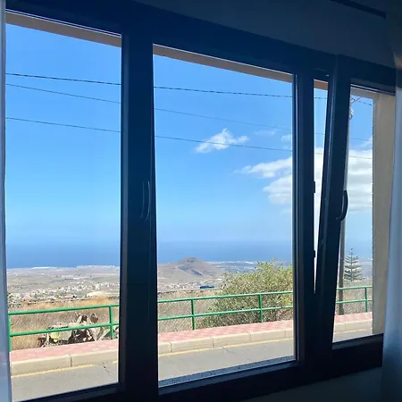 La Casa Amarilla Holiday home
