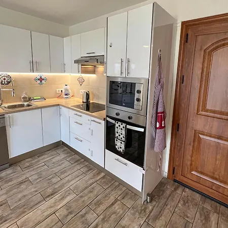 Apartment Paz Ocean View, Air Condition, Wifi, Heated Pool *