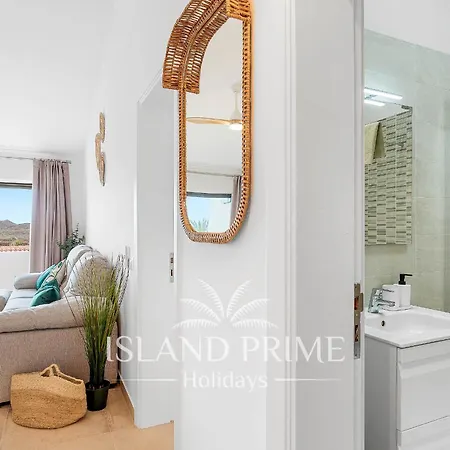 Stunning Ocean Views Holiday With Heated Pool In Amarilla Golf *