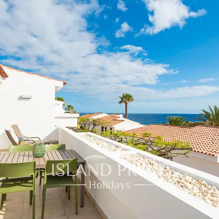 Stunning Ocean Views Holiday With Heated Pool In Amarilla Golf
