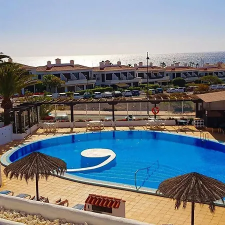 Apartment Grazioso Piscina E Vista Mare Sc770