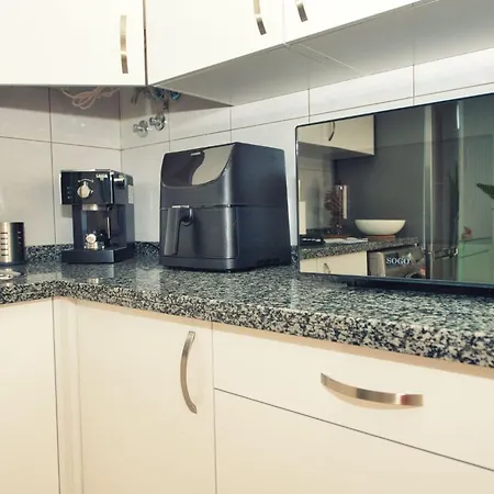 Apartment Ocean View Perfect Sunset Apartment, 4 137m2, Wifi & Bbq