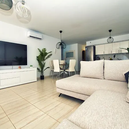 Ocean View Perfect Sunset Apartment, 4 137m2, Wifi & Bbq Apartment San Miguel de Abona