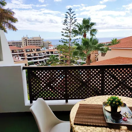 Lovely Views, Heated Pool, Great Location Apartment San Miguel de Abona