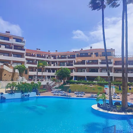 Lovely Views, Heated Pool, Great Location Apartment San Miguel de Abona