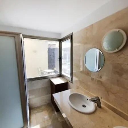 Apartment Sea View In Sunbay K208