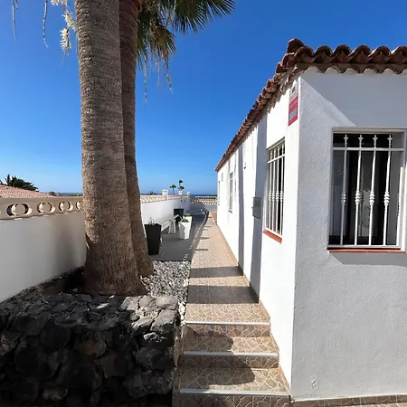 Sole# Luxury Amarilla Golf Villa
