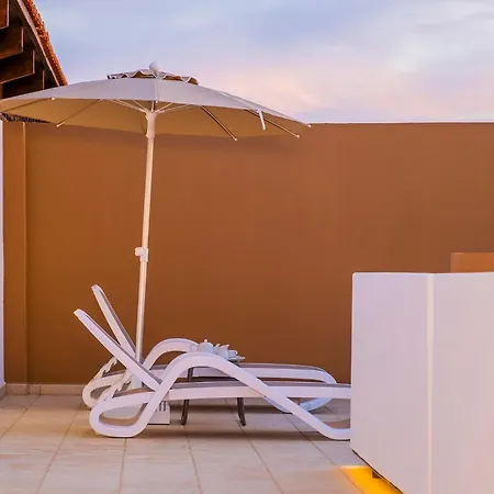 Apartment Swing & Golf Penthouse *