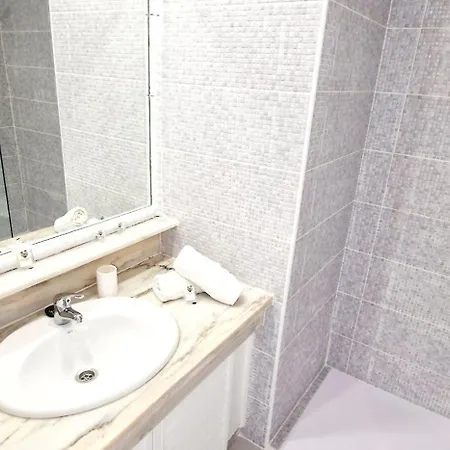Golf Park , 1 Bedroom Pool View Holiday home *