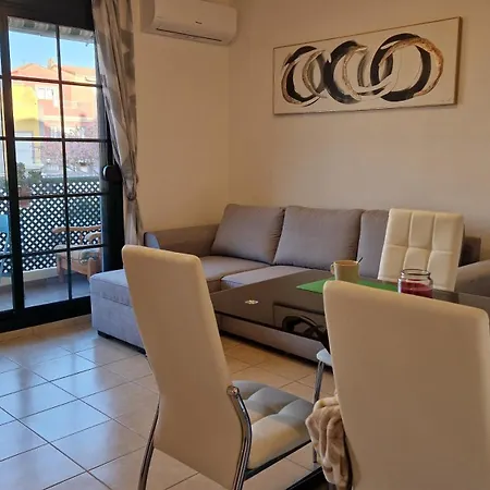 Apartment Malvasia *