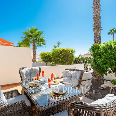 House In Adelfas Ii Adf409 Holiday home *