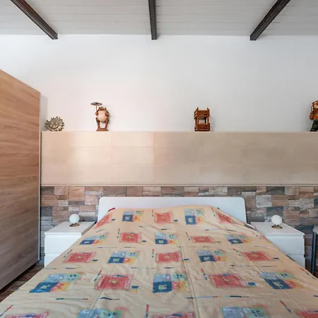 Maison De A El Roque Holiday home *