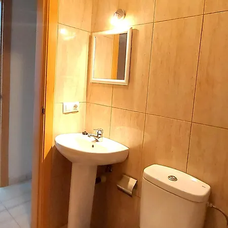 Apartment Spacious Apartment With Amazing View And Air Conditioning