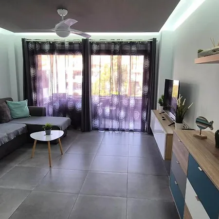Golf Del Sur Park Albatros Apartment *