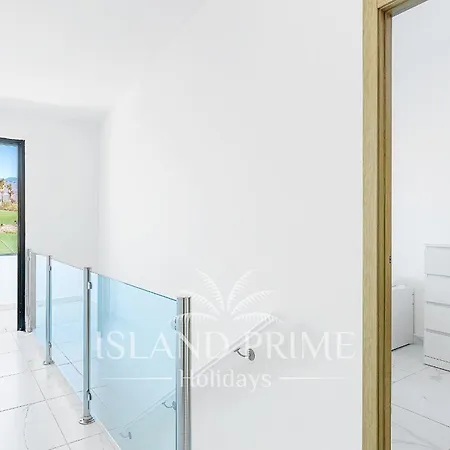 Villa Family Villa In A Heated Pool Complex In Golf Del Sur Fv4 San Miguel de Abona