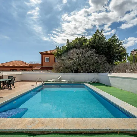 3-bedroom In Golf Del Sur Villa