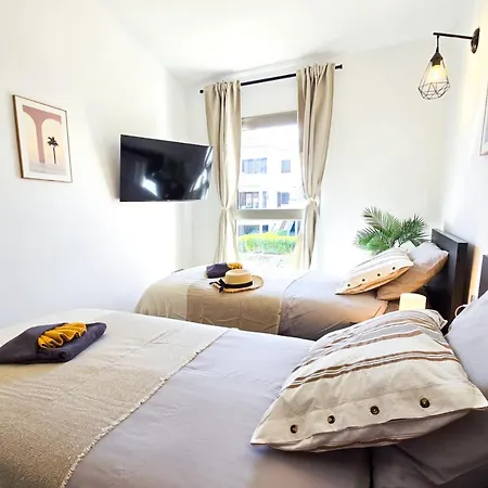 Villa Pearl Of Amarilla Golf - Luxury 3 Bedroom With Heated Pool & Ocean View San Miguel de Abona