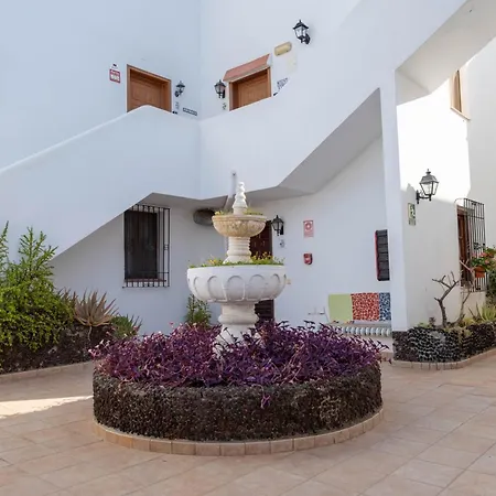 Apartment Amarilla Golf Fresa *