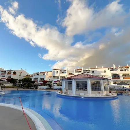 As De Casas - Golden Fairway Apartment