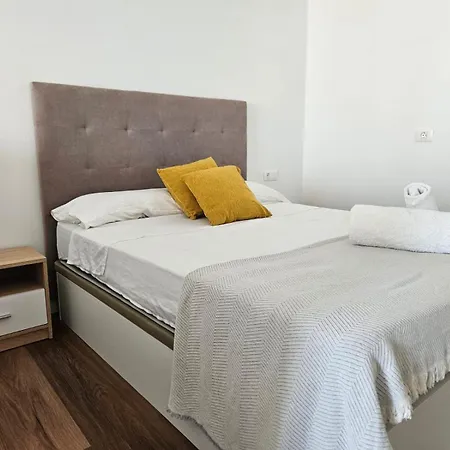 Apartment Park 329